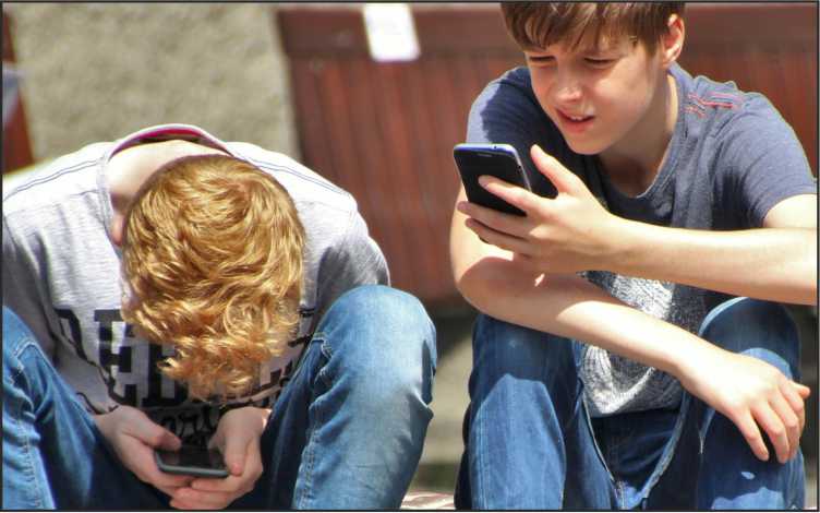 You are currently viewing „przeŻYĆ z NASTOLATKIEM” od 11.05.2026